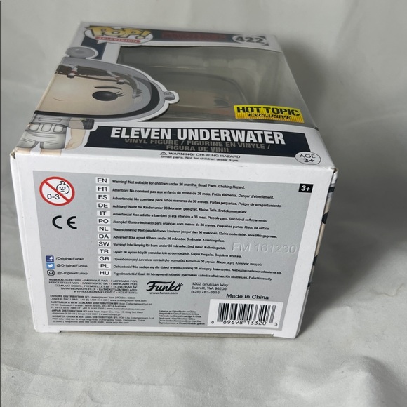 Funko Pop Stranger Things Eleven Underwater 422 Hot Topic Exclusive - Picture 6 of 6